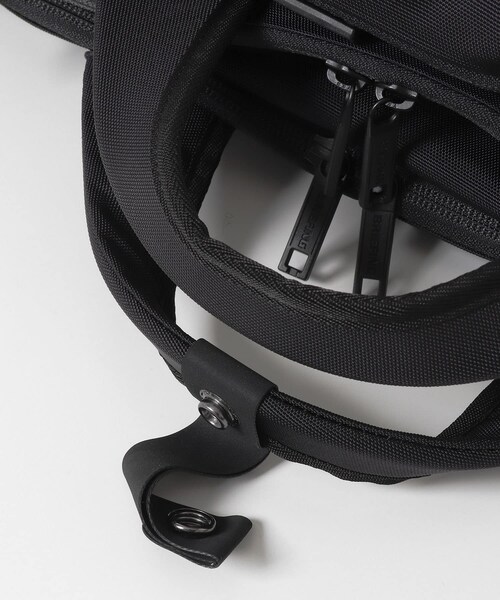 URBAN RESEARCH DOORS(アーバンリサーチドアーズ)の「BRIEFING SW 2WAY PACK 16 WR(ビジネスバッグ・メンズ・BLACK・FREE)」の7枚目の写真
