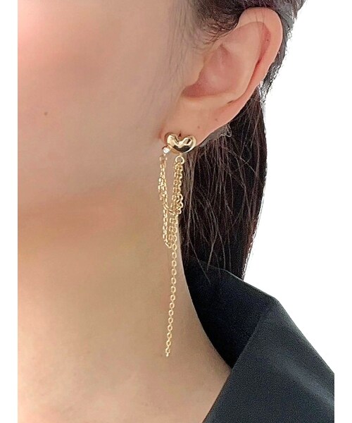 RESEXXY（リゼクシー）の「ハートチェーンピアス（ピアス（両耳用）・レディース・シルバー/ゴールド・F）」の4枚目の写真