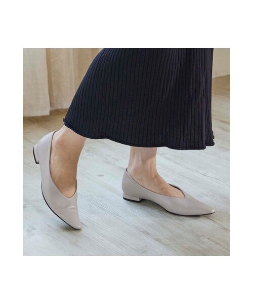 Mode et Jacomo(モードエジャコモ)の「モード エ ジャコモ MODE ET JACOMO スクエアトゥフラットシューズ (パンプス・レディース・BL/BU/GY/YL/GR/WH・225/22.5cm/230/23cm/235/23.5cm/240/24cm/245/24.5cm)」の19枚目の写真