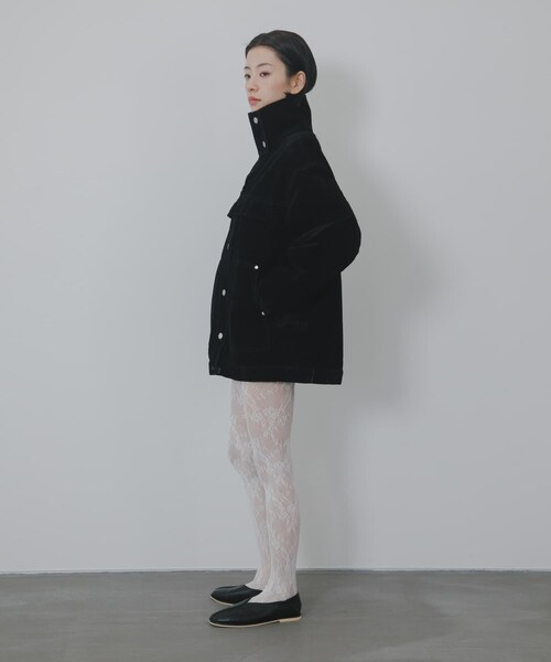 KBF（ケイビーエフ）の「ハイネックデニムブルゾン（ブルゾン・レディース・BLUE/BROWN/BLACK・One）」の12枚目の写真