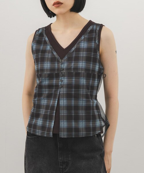 KBF（ケイビーエフ）の「シアーチェックベストSETトップス（タンクトップ・レディース・BRN×BRN/KHAKI×OAT/NAVY×NAVY・One）」の5枚目の写真