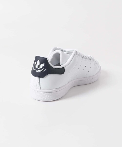 URBAN RESEARCH Sonny Label（アーバンリサーチサニーレーベル）の「adidas　STAN SMITH（スニーカー・レディース・ダークブルー・23/23.5/24/24.5）」の5枚目の写真