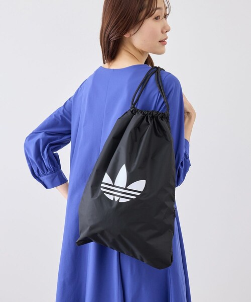 ROPE' PICNIC（ロペピクニック）の「【adidas/アディダス】HERI ADICOLOR GS GYMSACK（バックパック/リュック・レディース・ブラック・F）」の2枚目の写真