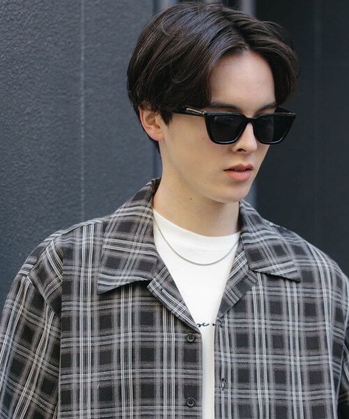 SENSE OF PLACE by URBAN RESEARCH(センスオブプレイスバイアーバンリサーチ)の「キャットアイサングラス(メガネ・メンズ・BLK×BLU/BLACK/CLR BRN・one)」の2枚目の写真