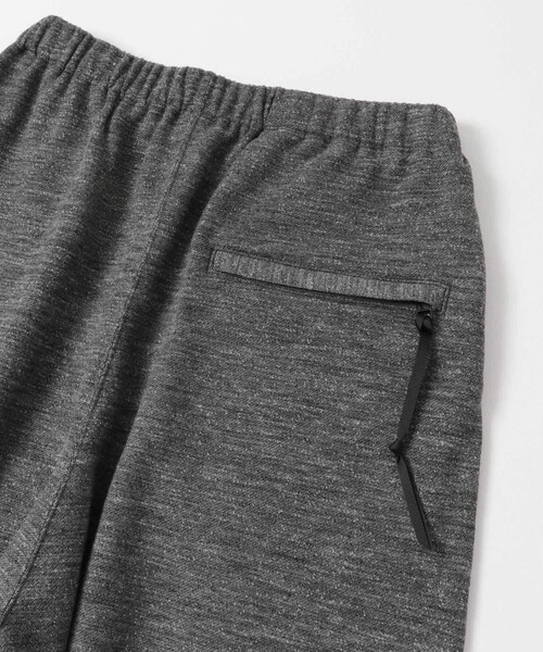 URBAN RESEARCH（アーバンリサーチ）の「Product Twelve　MELINO WOOL SWEAT PANTS（スウェットパンツ・レディース・CHARCOAL・1）」の6枚目の写真
