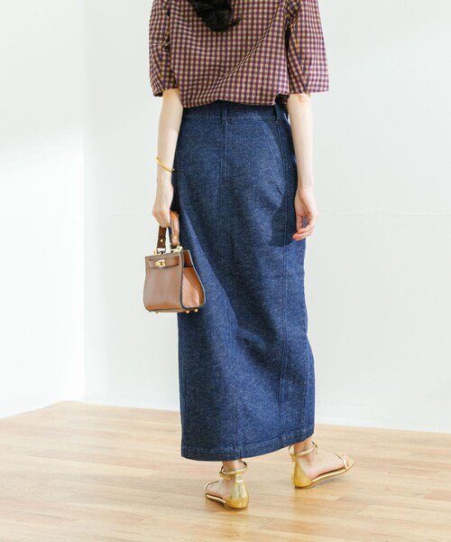 URBAN RESEARCH(アーバンリサーチ)の「綿麻デニムタイトスカート(デニムスカート・レディース・INDIGO/L.BLUE・36/38)」の5枚目の写真