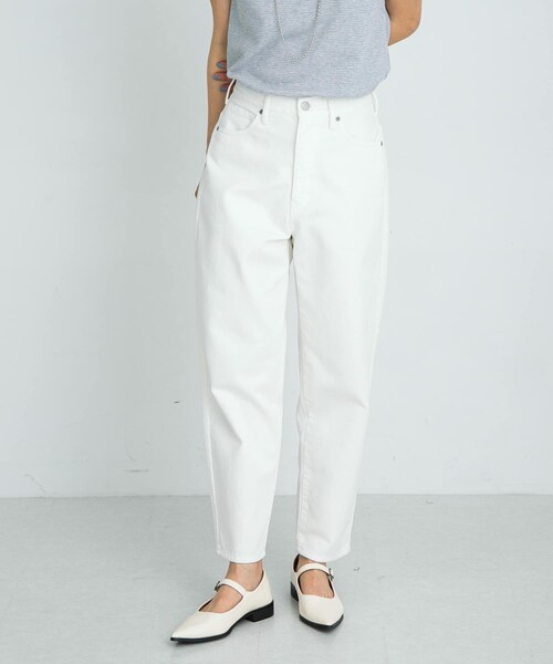 URBAN RESEARCH Sonny Label（アーバンリサーチサニーレーベル）の「『34サイズ/低身長向けも展開』ワイドテーパードデニム（デニムパンツ・レディース・ミッドブルー/ホワイト・34/36/38）」の11枚目の写真
