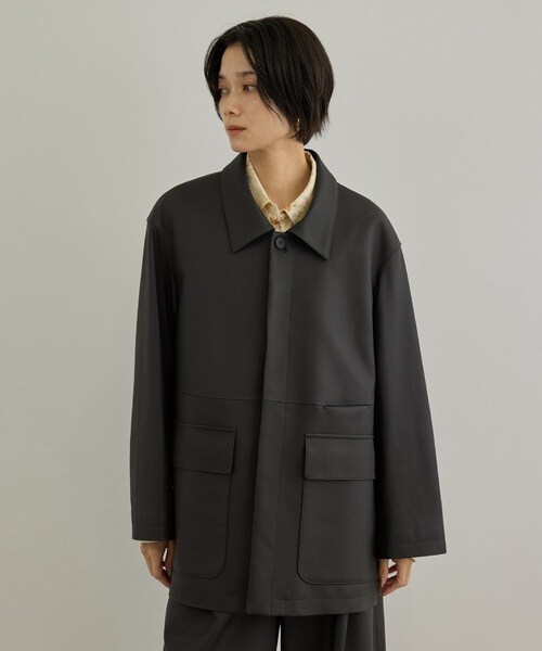 ADAM ET ROPE'(アダムエロペ)の「ラムレザーカバーオール / セットアップ対応(カバーオール・レディース・ダークブラウン/ベージュ・F)」の12枚目の写真
