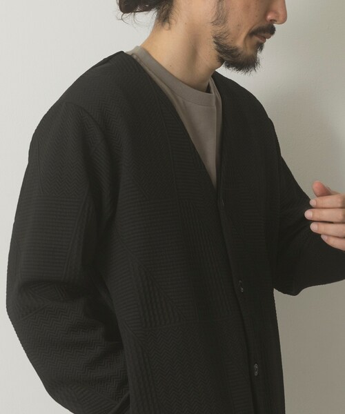 ITEMS URBANRESEARCH（アイテムズ アーバンリサーチ）の「ジオメジャカード カットソーカーディガン（カーディガン/ボレロ・メンズ・GRY/D.BLU/BLK・M/L）」の6枚目の写真