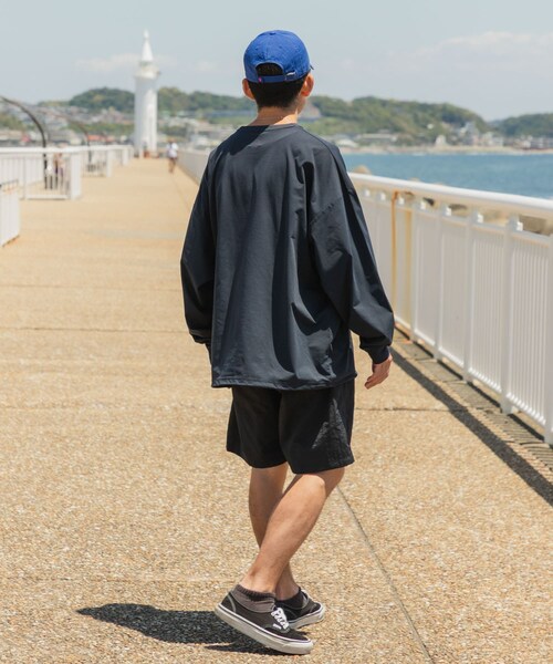 URBAN RESEARCH(アーバンリサーチ)の「Wide Dad GRAPHIC SHORTS WITH HATCH(その他パンツ・メンズ・BLACK/NAVY/ORANGE・1/2)」の10枚目の写真