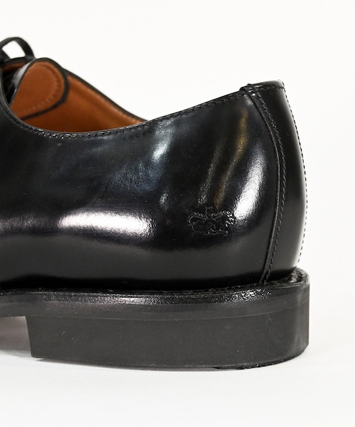 ADAM ET ROPE'(アダムエロペ)の「【SANDERS】MILITARY DERBY SHOE(ドレスシューズ・メンズ・ブラック/ダークブラウン・39.5/41.5/42.0/42.5/40.0/40.5/41.0)」の17枚目の写真