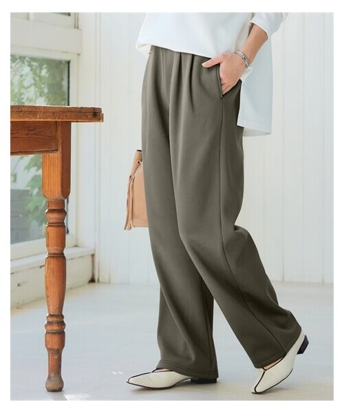 nissen（ニッセン）の「静電防止美脚見えタックワイドパンツ＜大きいサイズ有＞（パンツ・レディース・黒/カーキ・S/M/L/LL/3L）」の13枚目の写真