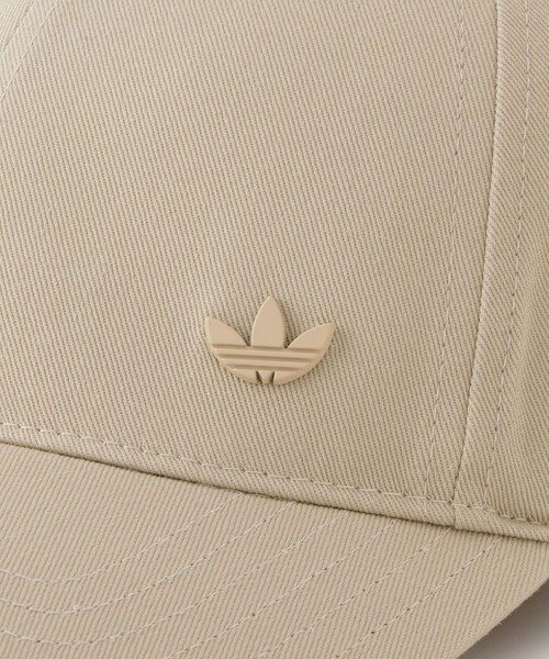 ROPE' PICNIC(ロペピクニック)の「【adidas/アディダス】HERI EVERYDAY ICONS CAP(キャップ・レディース・ベージュ/ホワイト・F)」の10枚目の写真