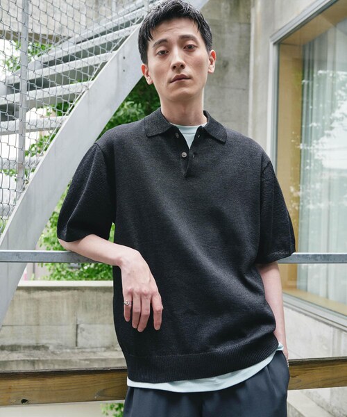 URBAN RESEARCH DOORS(アーバンリサーチドアーズ)の「『洗濯可/UVカット』『URTECH』Aircare ショートスリーブニットポロ(ニット/セーター・メンズ・BLACK/GRAY・M/L/XL)」の5枚目の写真