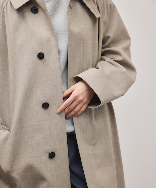 ADAM ET ROPE'(アダムエロペ)の「【サステナブル】バルマカーンマキシコート(ステンカラーコート・レディース・ベージュ・36/38)」の15枚目の写真