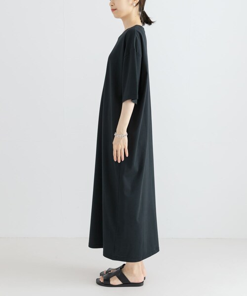 URBAN RESEARCH（アーバンリサーチ）の「ルーズTシャツワンピース（ワンピース・レディース・BLACK/STEEL・FREE）」の13枚目の写真