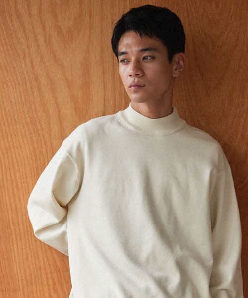 URBAN RESEARCH DOORS（アーバンリサーチドアーズ）の「『仁村紗和さん着用』『UR TECH 200日ニット』 モックネック（ニット/セーター・メンズ・OFF/APRICOT/C.NAVY/BLACK/BROWN・M/L/XL）」の11枚目の写真
