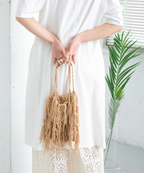 KBF（ケイビーエフ）の「フリンジニットBAG（ハンドバッグ・レディース・GREEN/BEIGE/BLACK・one）」の10枚目の写真