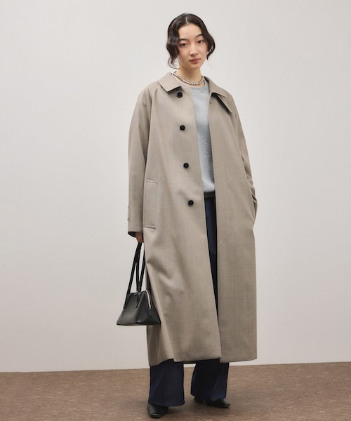 ADAM ET ROPE'(アダムエロペ)の「【サステナブル】バルマカーンマキシコート(ステンカラーコート・レディース・ベージュ・36/38)」の2枚目の写真