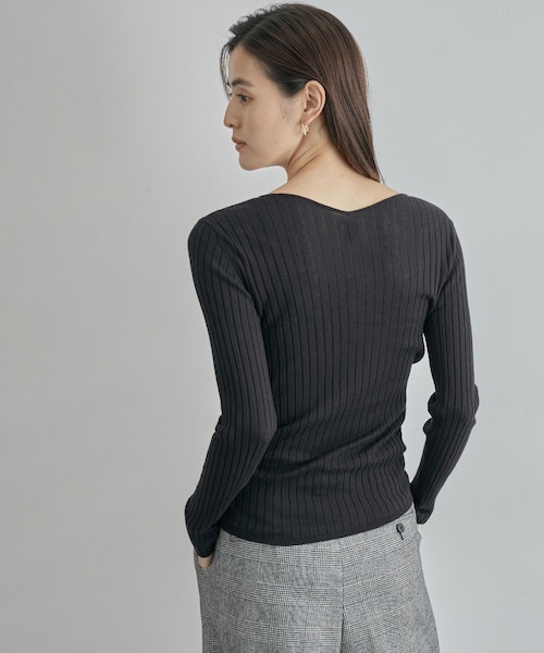 ROPE'(ロペ)の「【限定店舗・J'aDoRe限定】エレガンス キュアフィーロ Vネックリブプルオーバー(Tシャツ/カットソー・レディース・ネイビー/オフホワイト・F)」の4枚目の写真