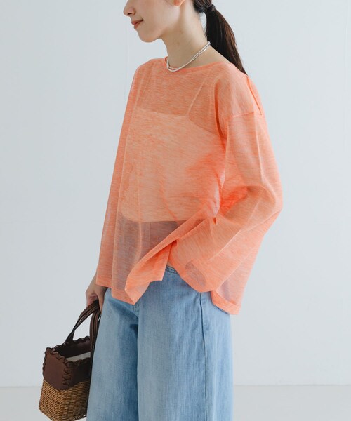 URBAN RESEARCH（アーバンリサーチ）の「ボートネックシアーニット（ニット/セーター・レディース・ORANGE/WHTxD.NAVY/NAVYxOFF・FREE）」の6枚目の写真
