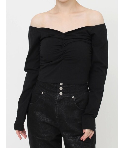 RESEXXY（リゼクシー）の「デコルテギャザーカットトップス（Tシャツ/カットソー・レディース・ホワイト/ブラック/レッド・F）」の3枚目の写真