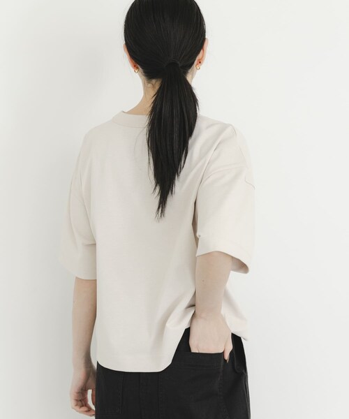 EKAL（エカル）の「DRY OUT SHORT LENGTH T-SHIRTS（Tシャツ/カットソー・レディース・ホワイト/アイボリー/ピンク/チャコール・One）」の10枚目の写真