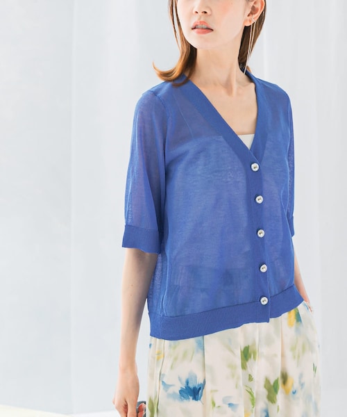 URBAN RESEARCH ROSSO（アーバンリサーチロッソ）の「デザインボタンシアーカーディガン（カーディガン/ボレロ・レディース・WHITE/BLUE・FREE）」の2枚目の写真