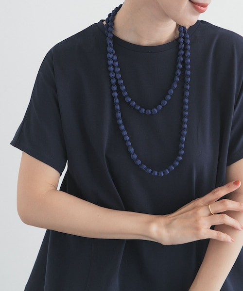 URBAN RESEARCH DOORS(アーバンリサーチドアーズ)の「シルクラップネックレス(ネックレス・レディース・OFF/NAVY/RED・One)」の2枚目の写真