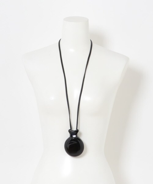 URBAN RESEARCH（アーバンリサーチ）の「LEMAIRE　CASTANET（ネックレス・レディース・BLACK・-）」の4枚目の写真