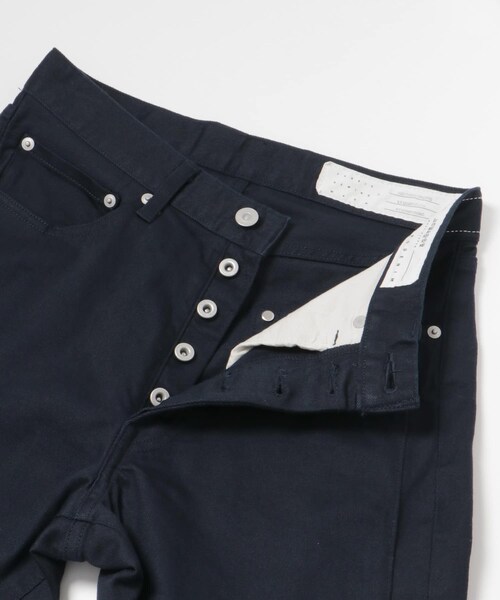 URBAN RESEARCH（アーバンリサーチ）の「KURO　BIG TUCK FLARE DENIM（デニムパンツ・レディース・NAVY/IVORY/BLUE・25/26/27）」の15枚目の写真