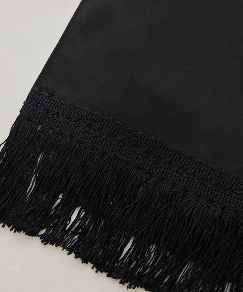 ADAM ET ROPE'(アダムエロペ)の「GENTLE SILK スカーフ / イージーケア(バンダナ/スカーフ・レディース・ブラック/ブラウン・F)」の15枚目の写真