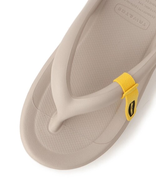 ADAM ET ROPE'（アダムエロペ）の「【TAW&TOE(トーアンドトー)】ZEROVITY Flip Flop OG（サンダル・レディース・ブラック/ライトグレー/ローズピンク/クリーム・23/24/25）」の16枚目の写真