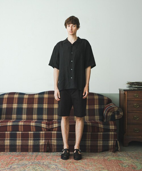 URBAN RESEARCH(アーバンリサーチ)の「『別注』BROOKS BROTHERS×URBAN RESEARCH PLEAT SHORTS(その他パンツ・メンズ・BLACK/ECRU・M/L/XL)」の5枚目の写真