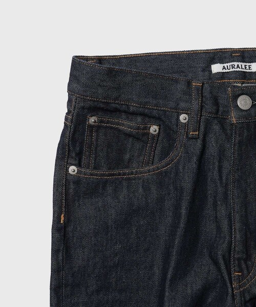 ADAM ET ROPE'(アダムエロペ)の「【AURALEE/オーラリー】HARD TWIST DENIM 5P PANTS(デニムパンツ・メンズ・ネイビー・28/30/32/34)」の7枚目の写真