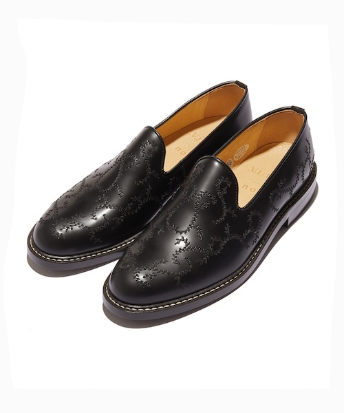 ADAM ET ROPE'（アダムエロペ）の「【KYOU×HARUTA】DANCE Embroidered Opera Shoes by HARUTA（スリッポン・メンズ・ブラック・25.0/26.0/27.0）」の2枚目の写真