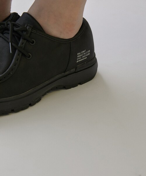 ADAM ET ROPE'（アダムエロペ）の「【MOONSTAR(ムーンスター)】810s COMUT（モカシン/デッキシューズ・レディース・キナリ/ブラック・23.0/24.0/25.0）」の9枚目の写真