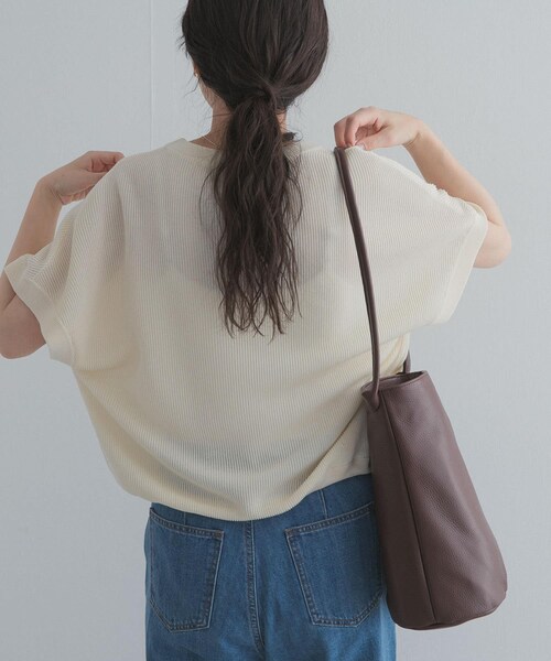 URBAN RESEARCH DOORS(アーバンリサーチドアーズ)の「ドライタッチドロストニットプルオーバー(ニット/セーター・レディース・OFF/BLACK/KHAKI・Free)」の9枚目の写真