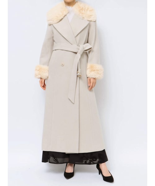 MERCURYDUO（マーキュリーデュオ）の「エコファー袖ウエストマークウールコート（チェスターコート・レディース・ネイビー/ベージュ・S/M）」の11枚目の写真