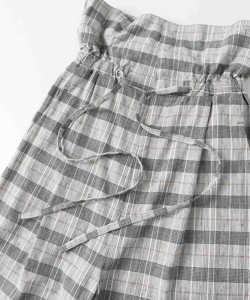 KBF（ケイビーエフ）の「ラップウエストイージーチェックパンツ∴（チノパンツ・レディース・GRAY/BLACK・one）」の11枚目の写真