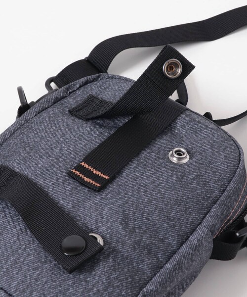 URBAN RESEARCH Sonny Label（アーバンリサーチサニーレーベル）の「NEEDBY heritage×GREGORY　QUICK POCKET M（ショルダーバッグ・レディース・GRAY・FREE）」の8枚目の写真