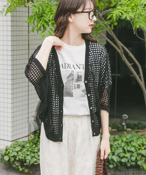 ITEMS URBANRESEARCH（アイテムズ アーバンリサーチ）の「メッシュニットカーディガン（カーディガン/ボレロ・レディース・BLK/GREGE/BRN・FREE）」の5枚目の写真