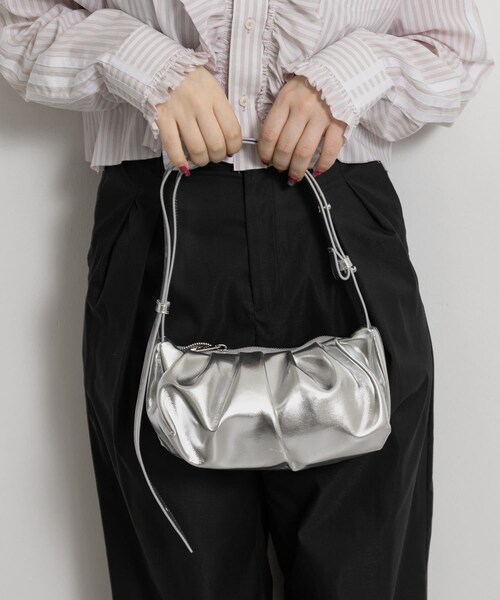THE GOODLAND MARKET（ザグッドランドマーケット）の「ALICE MARTHA　ERIN MINI（ショルダーバッグ・レディース・IVORY/BLACK/ORANGE/SILVER・Free）」の18枚目の写真