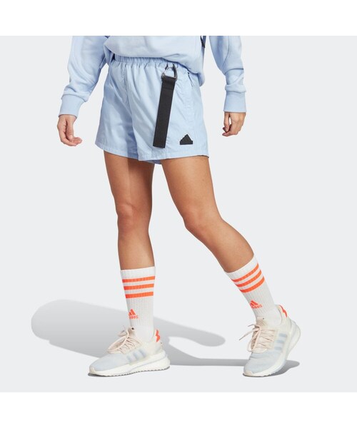 adidas(アディダス)の「シティ エスケープ ショーツ(パンツ・レディース・ホワイト/ブラウン/ブルー/グリーン・S/J/2XL/M/L/3XL/XL/2XL/J/S/J/M/J/L/J/XL/J/3XL/XS/J/XS/5XL)」の4枚目の写真