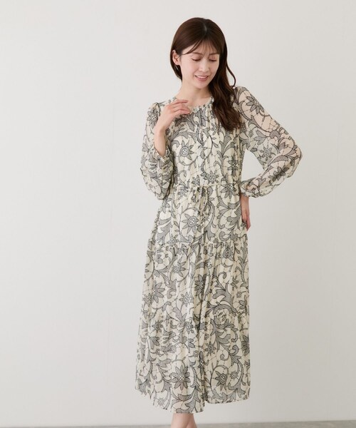 Jayro（ジャイロ）の「花柄長袖ワンピース（ワンピース・レディース・ブラック系/ホワイト系・F）」の19枚目の写真