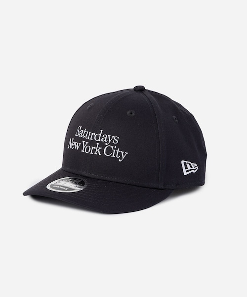 Saturdays NYC(サタデーズ ニューヨークシティ )の「New Era®x Saturdays NYC "Miller" Logo Cap(キャップ・レディース・ブラック/ネイビー・F)」の2枚目の写真