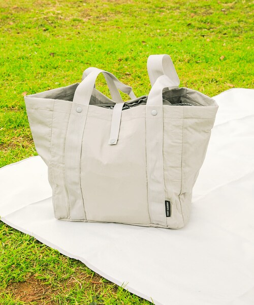 EKAL（エカル）の「TINY GARDEN PRODUCTS　パッカブルクールバッグ（トートバッグ・レディース・KHAKI/GRAY/ORANGE/BLACK・one）」の2枚目の写真