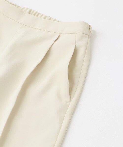 URBAN RESEARCH ROSSO（アーバンリサーチロッソ）の「『WEB/一部店舗限定』『撥水』センタープレスイージーパンツ（その他パンツ・レディース・ecru/black・36/38）」の14枚目の写真