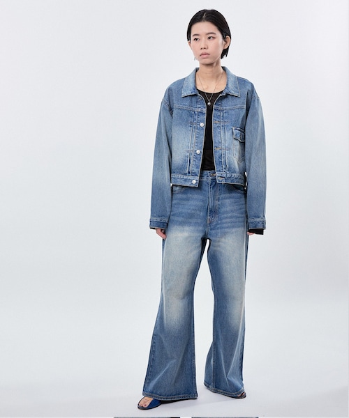 ADAM ET ROPE'(アダムエロペ)の「WASHED DENIM CROPPED JACKET(デニムジャケット・レディース・ブルー系・38/40/42)」の8枚目の写真