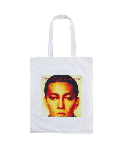 bonjour records（ボンジュールレコーズ）の「RYUICHI SAKAMOTO Archive Collection Tote Bag "Merry Christmas Mr. Lawrence"（トートバッグ・レディース・ホワイト・F）」の2枚目の写真